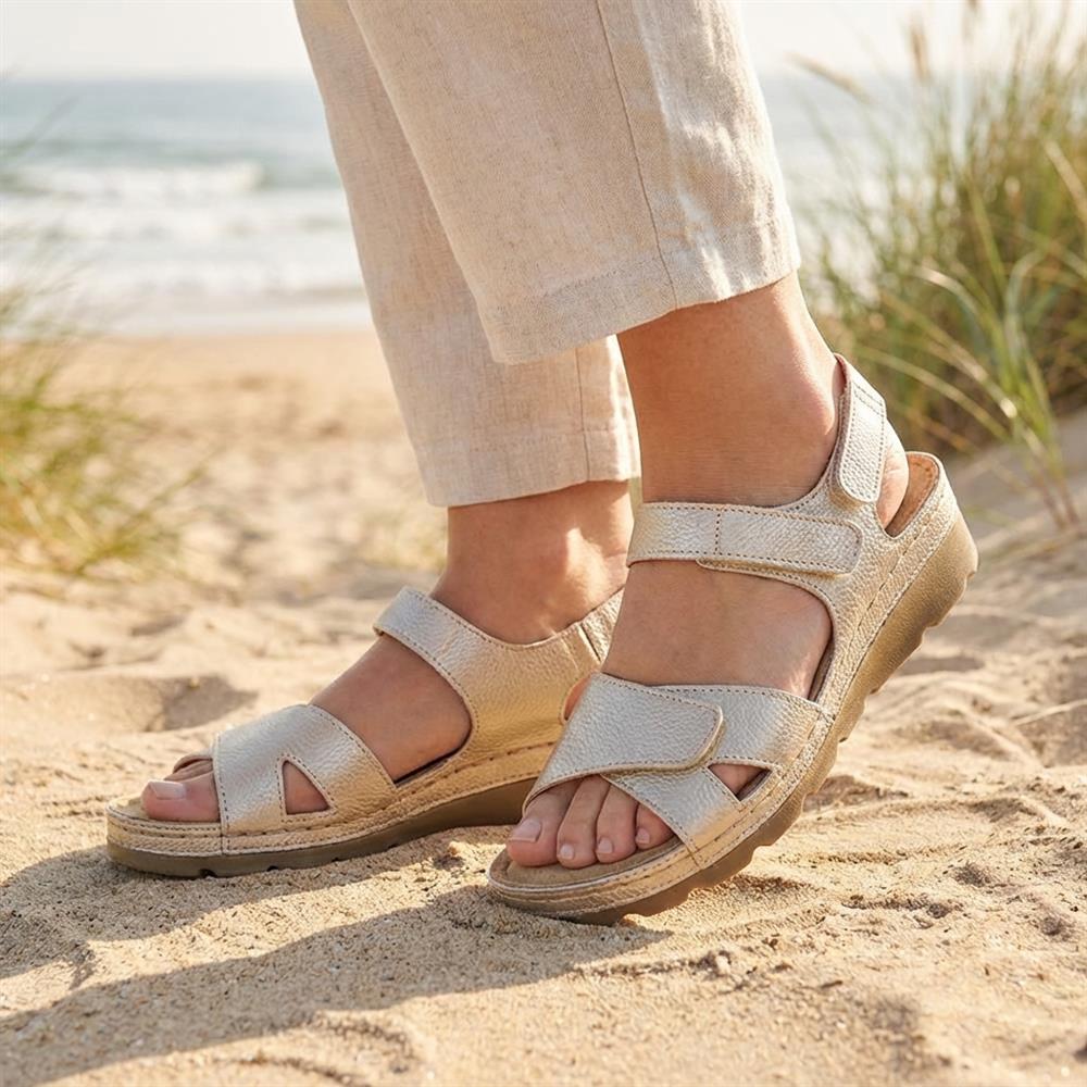 Adjustable Cushioned Sandals - SERAY33011 / 320 083 - Soft Gold - Image 2
