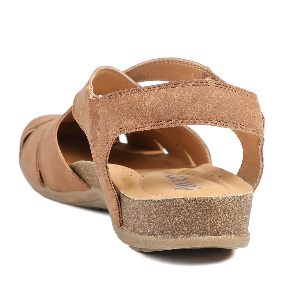 Adjustable Cushioned Sandals - WOIL43023 / 328 998 - Tan - Image 4