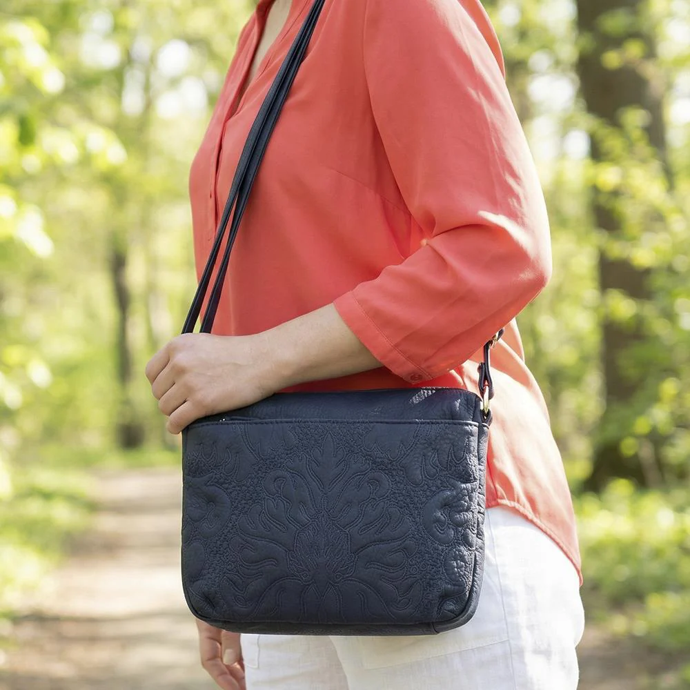 Adjustable Daily Cross-Body Bag - JEWN41001 / 326 889 - Navy - Image 2