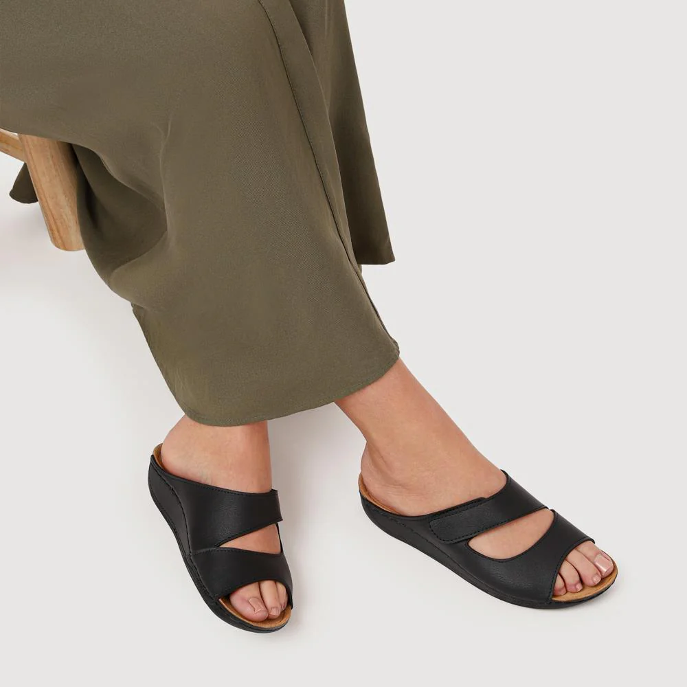 Adjustable Touch-Fasten Mules - SERAY41002 / 327 546 - Black - Image 6