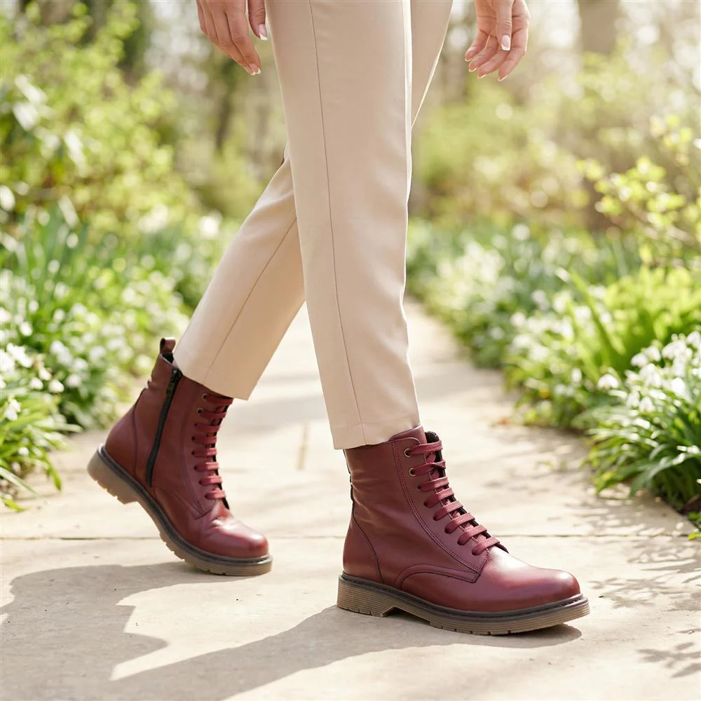 All Leather Block Heel Ankle Boots - YNR42009 / 329 144 - Burgundy - Image 2