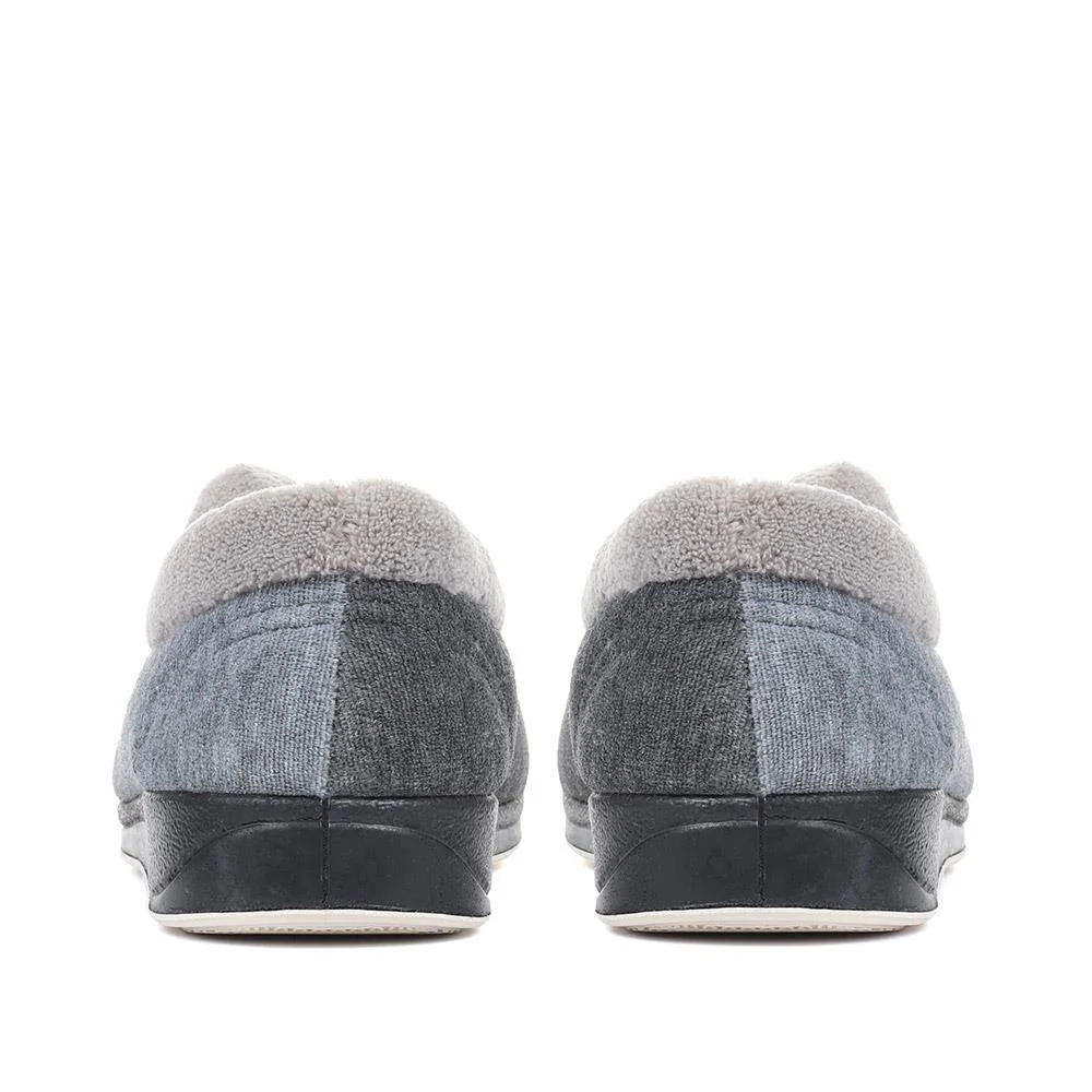 Wide Fit Cosy Antibacterial Full Slippers - QING32013 / 319 075 - Grey - Image 3