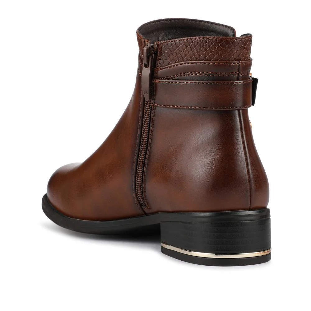 Block Heeled Ankle Boots With Inside Zip - WOIL42017 / 328 000 - Tan - Image 4