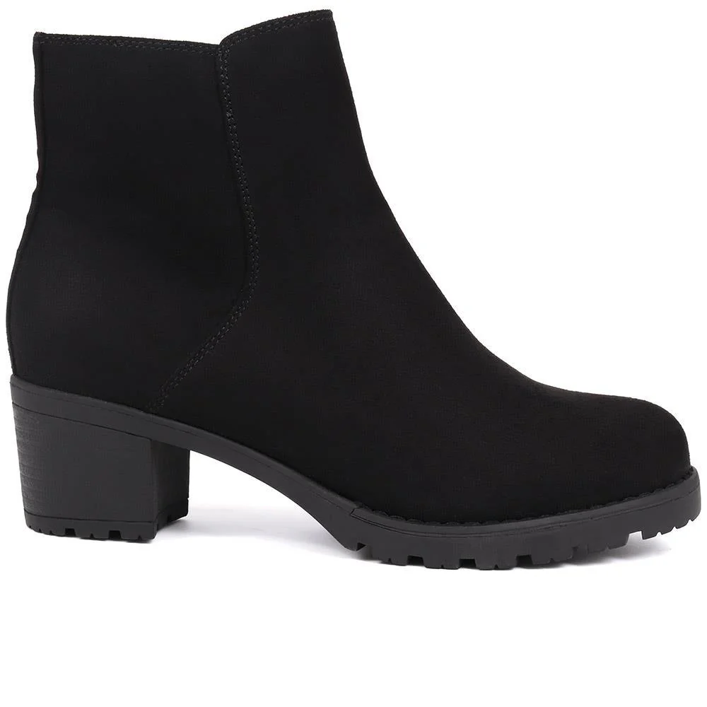 Block-Heeled Ankle Boots - WOIL40035 / 326 165 - Black - Image 2