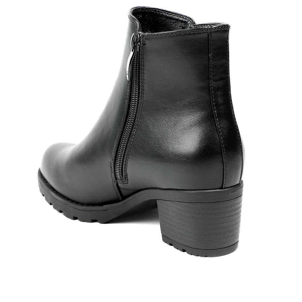 Block-Heeled Ankle Boots - WOIL40035 / 326 165 - Black Pu - Image 3
