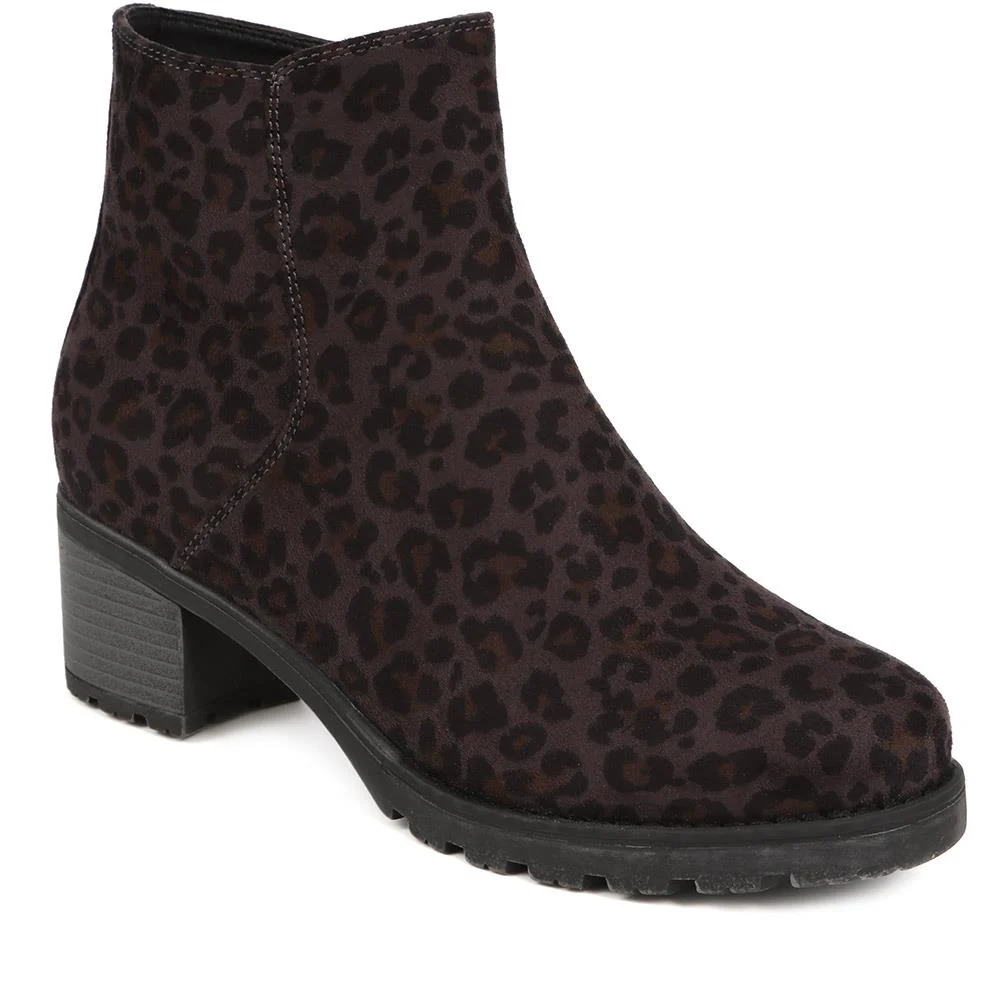 Block-Heeled Ankle Boots - WOIL40035 / 326 165