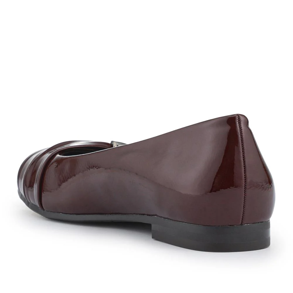 Bow-Detailed Heeled Ballet Pumps - WK42022 / 328 125 - Burgundy Patent - Image 3