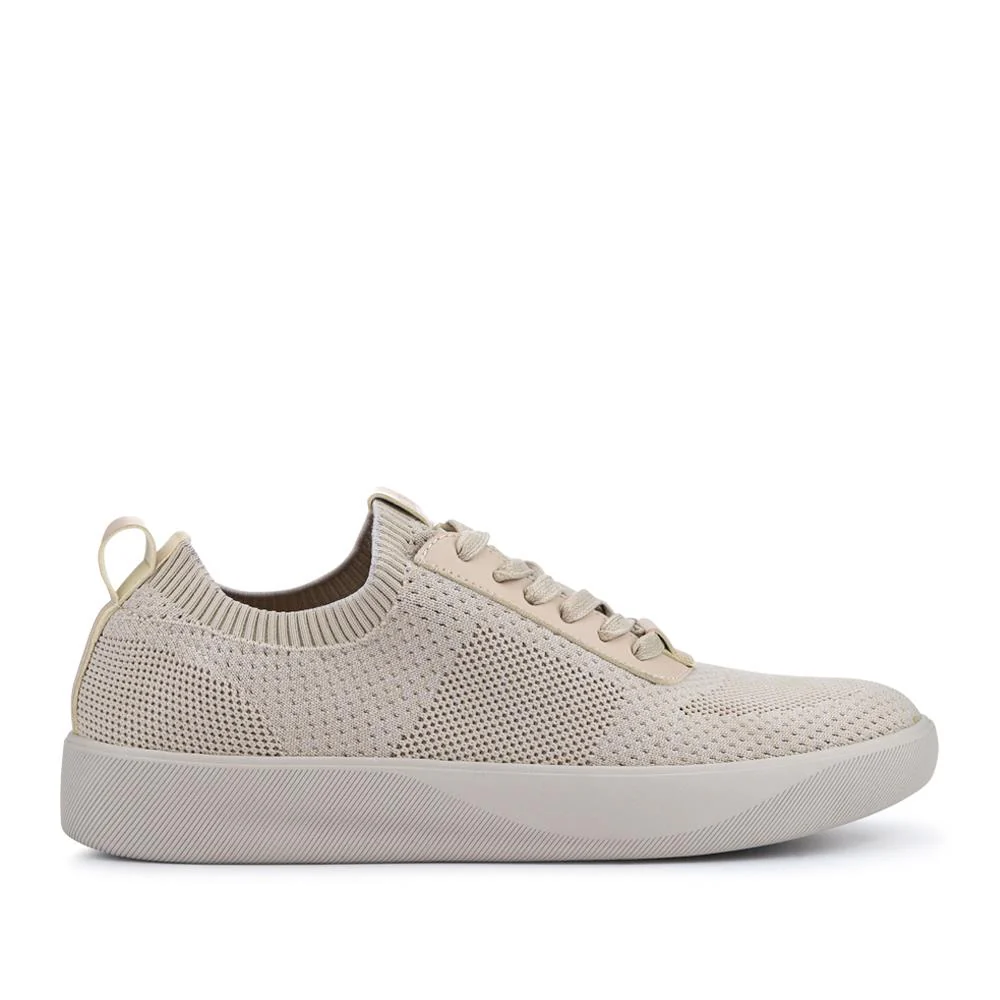 Breathable Chunky-Soled Lace-Ups - JIAHU41000 / 327 229 - Beige - Image 2