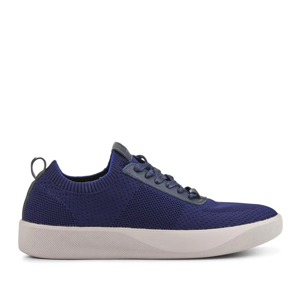 Breathable Chunky-Soled Lace-Ups - JIAHU41000 / 327 229 - Navy - Image 2