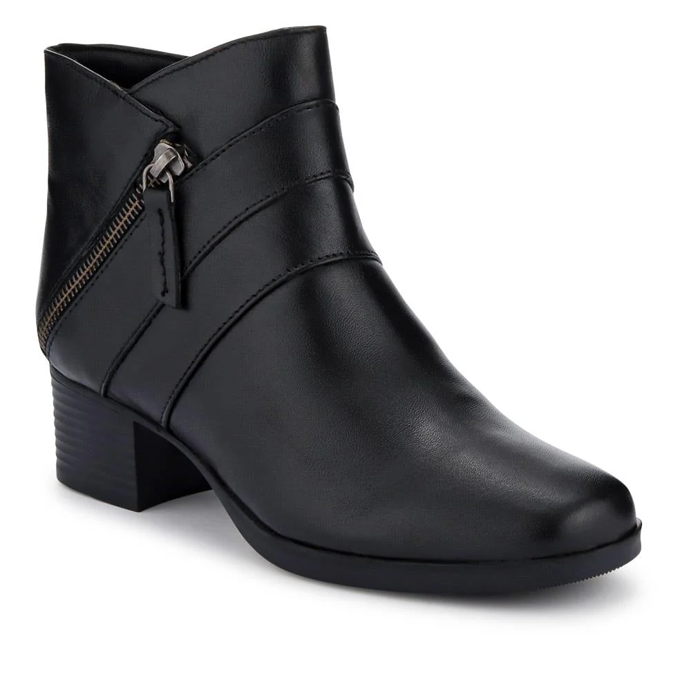 Wide-Fit Breathable Leather Boots - NAP40005 / 326 238 - Black