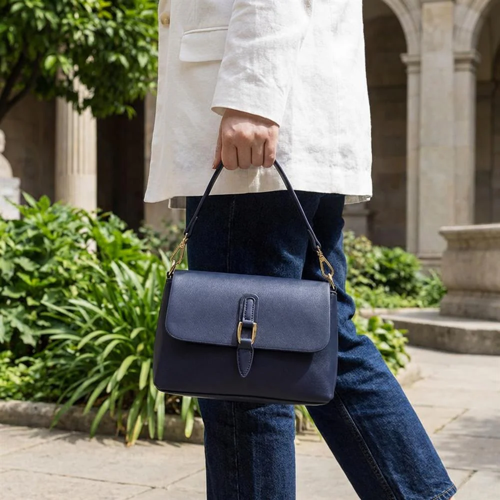 Buckle-Closure Handbag - BELHETIA41001 / 327 409 - Navy - Image 2