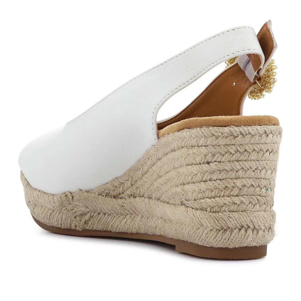 Buckle Fastening Wedge Espadrilles - WBINS41057 / 327 257 - White - Image 4