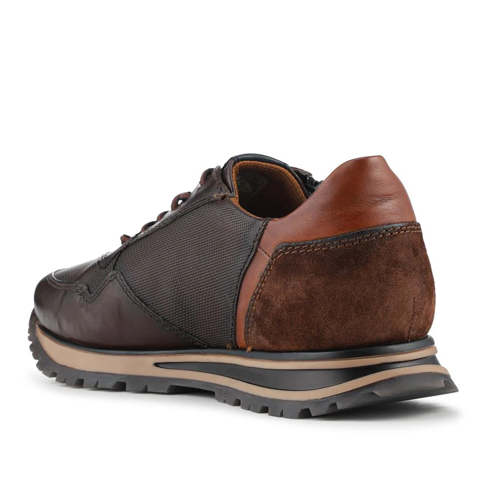 Bugatti Zip Fasten Leather Trainers - BUG42510 / 328 320 - Brown - Image 3