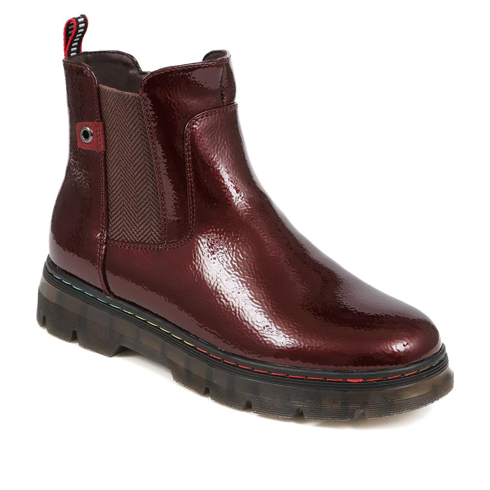Casual Chelsea Boots - WOIL38009 / 324 131 - Burgundy Patent