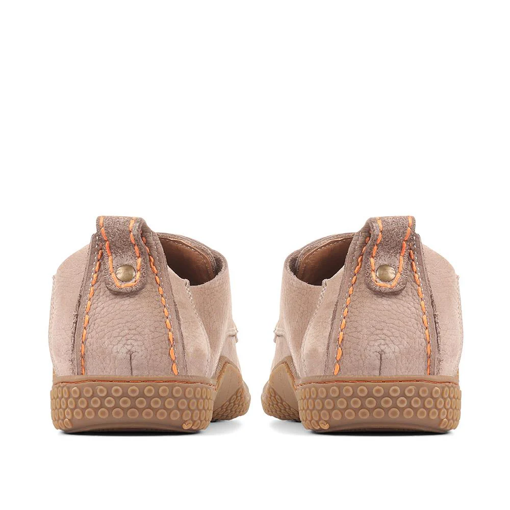 Casual Leather Lace-Up Shoes - META35010 / 322 980 - Sand - Image 3