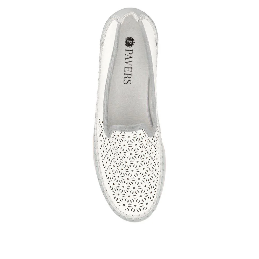 Casual Slip-On Shoes - WBINS41032 / 327 019 - White - Image 4