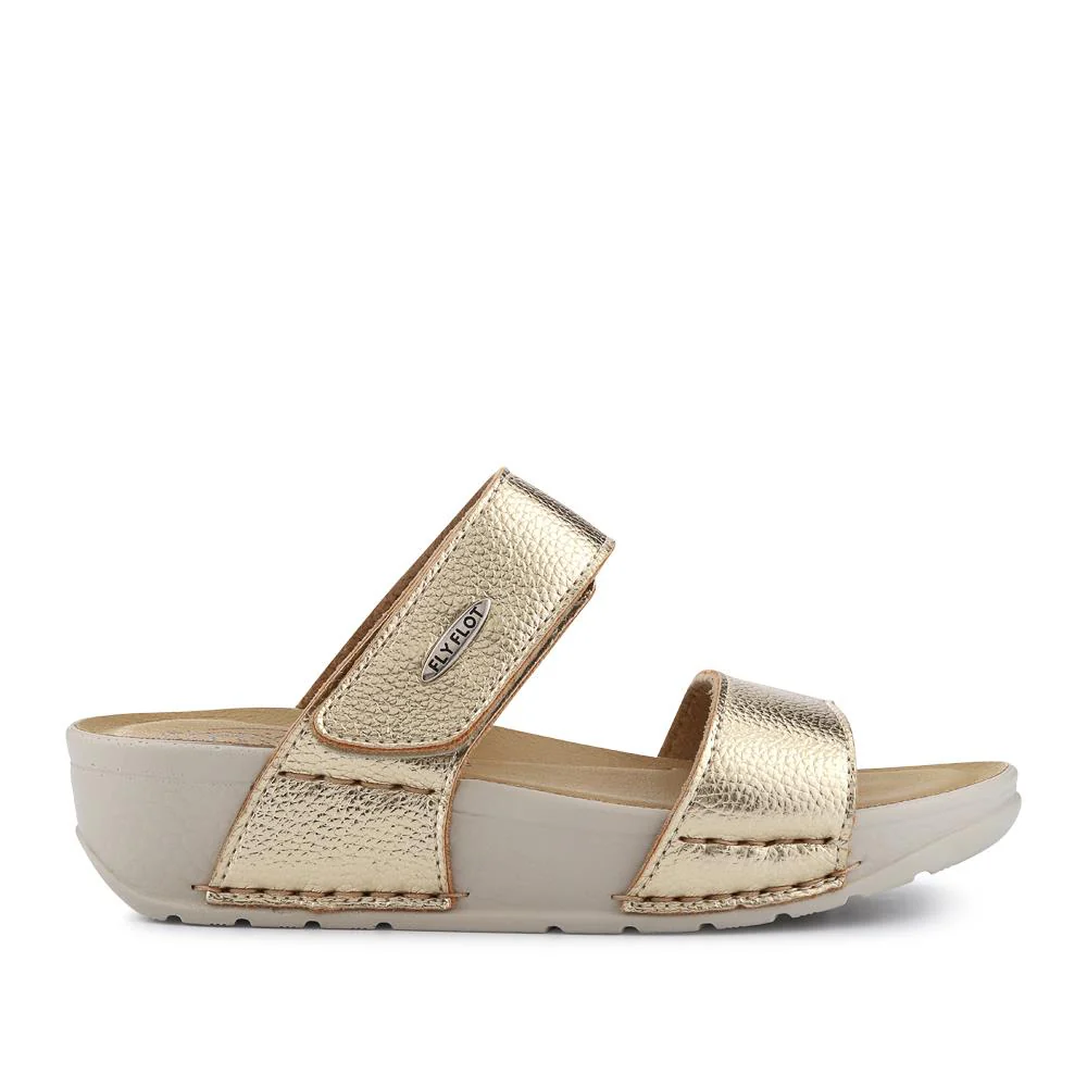 Chunky Dual-Strap Touch-Fasten Sandals - FLY41027 / 326 669 - Gold - Image 2