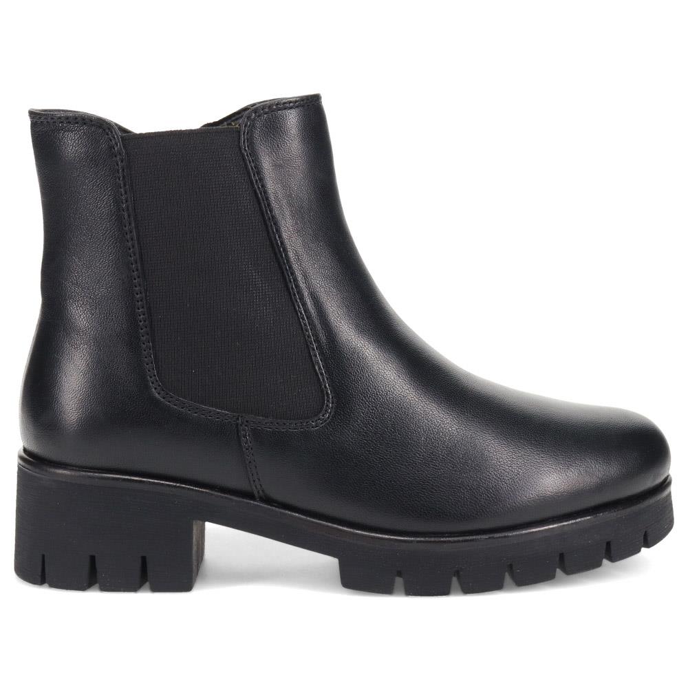 Chunky Leather Chelsea Boots - RNB40029 / 326 174 - Black - Image 2