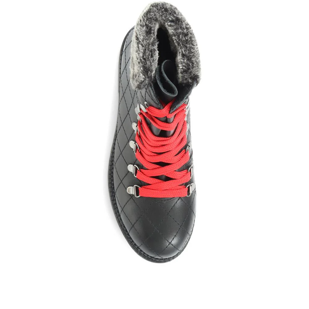 Chunky Leather Hiker Boots - BELAMETI34001 / 321 847 - Black - Image 4