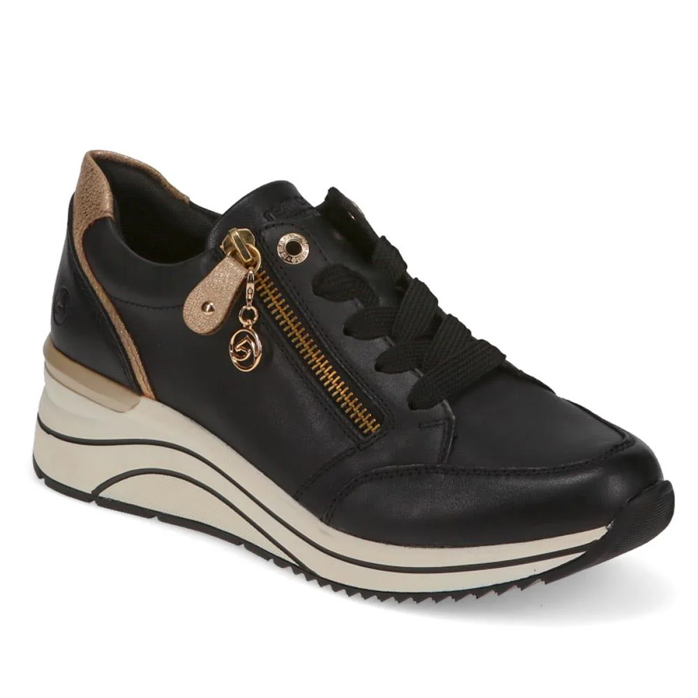 Chunky Sole Leather Trainers - DRS40507 / 326 364 - Black