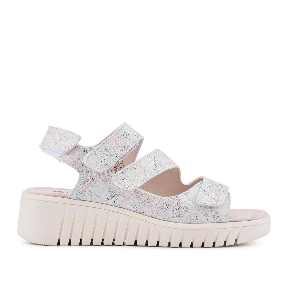 Chunky Touch-Fasten Sandals - WOIL41060 / 327 299 - Multi - Image 4