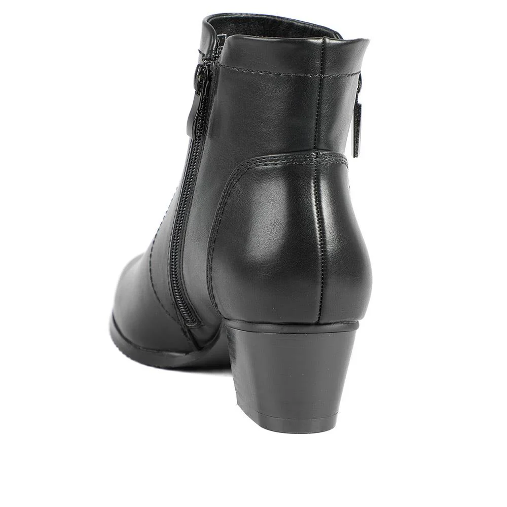 Classic Heeled Ankle Boots with Zip Fastening - SANYI42021 / 329 267 - Black - Image 4