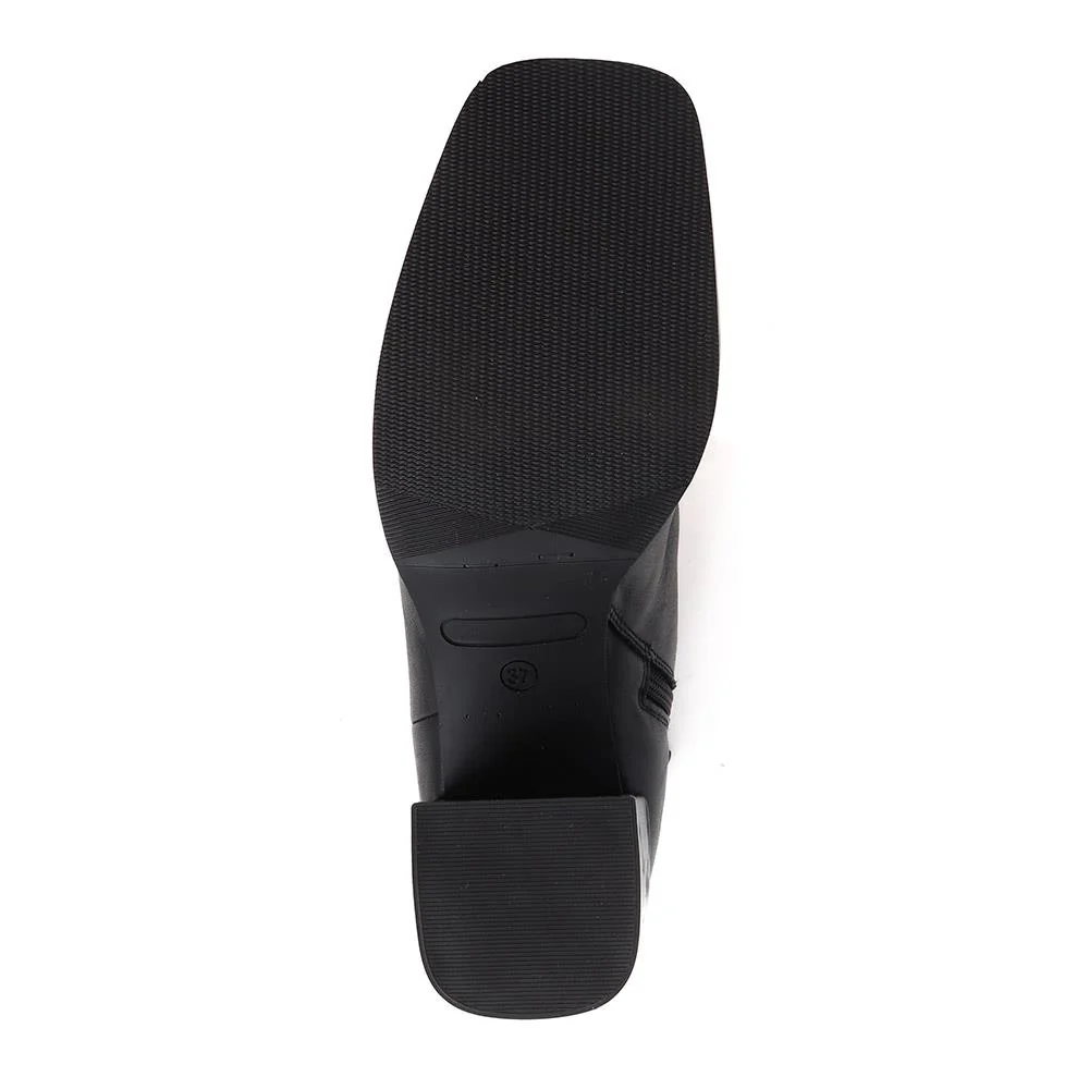 Clementina Apron Front Seam Ankle Boots - CLEMENTINA / 324 304 - Black - Image 3