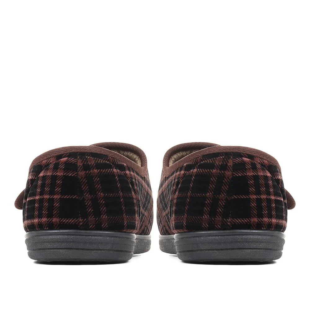 Cosy Tartan Slippers - QINGD36003 / 322 320 - Brown Multi - Image 3
