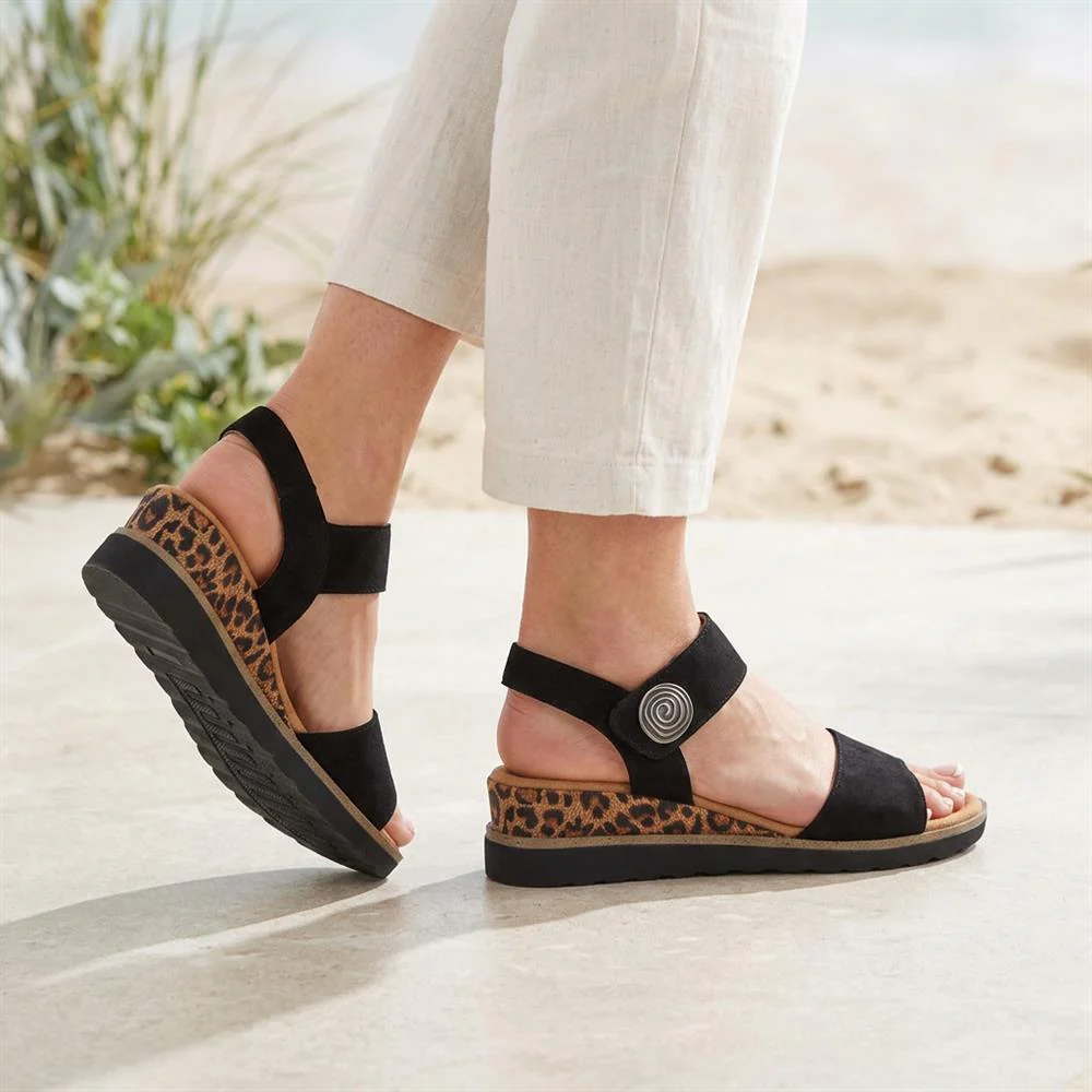 Cushioned Touch-Fasten Sandals - WOIL41044 / 327 272 - Black Leopard - Image 2
