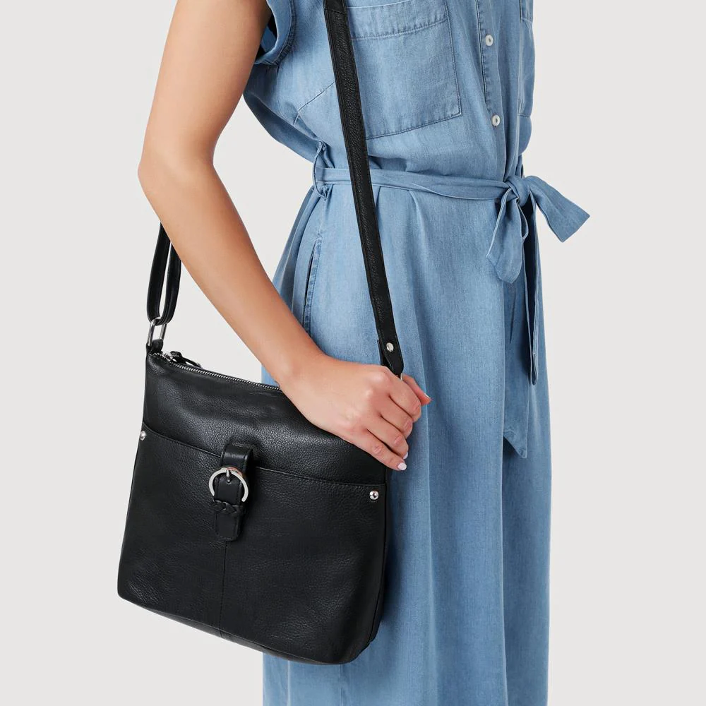 Leather Daily Zip-Close Crossbody Bag - JWNBG41003 / 327 771 - Black - Image 4