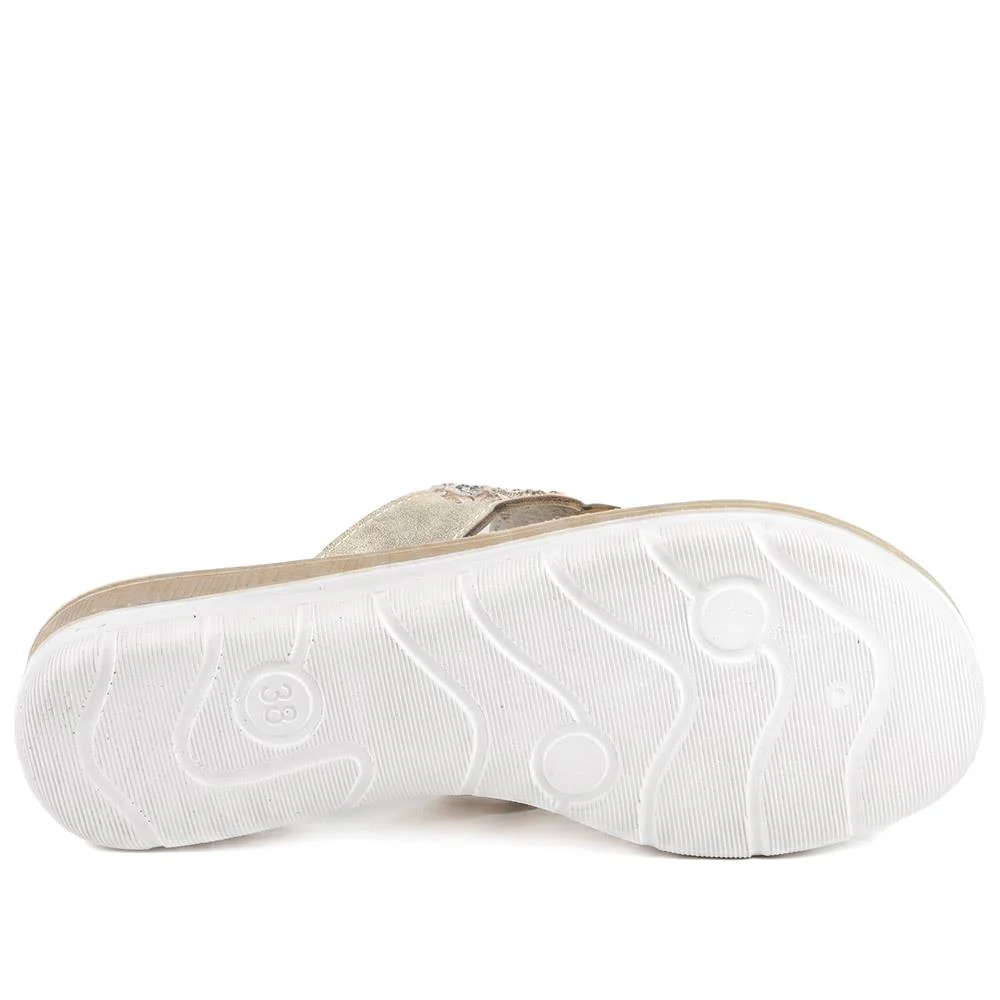 Diamante Cushioned Toe Post Sandals - INB43023 / 329 243 - Gold - Image 5