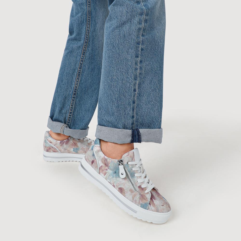 Dual-Fasten Platform Trainers - WBINS41005 / 327 106 - Floral - Image 5