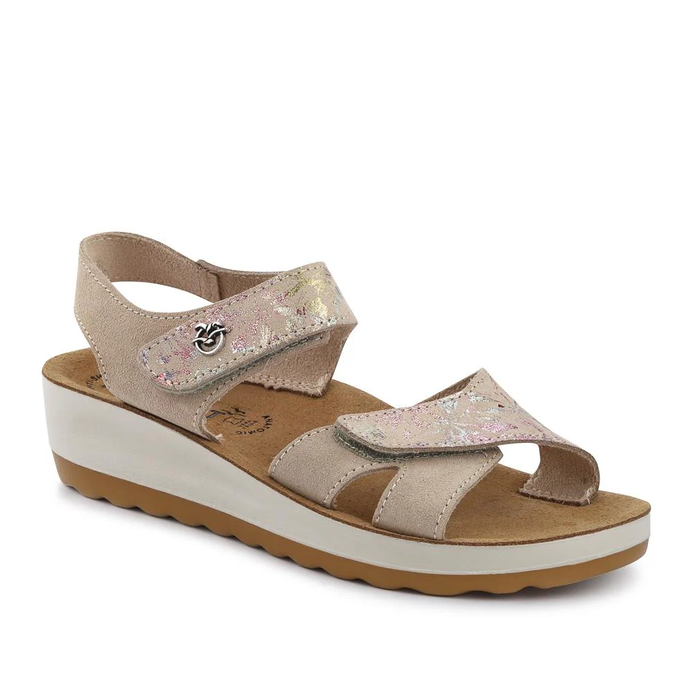 Dual-Fastening Leather Sandals - FLY41005 / 326 662 - Beige