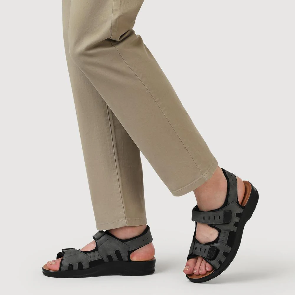 Dual-Touch-Fastening Sandals - FLY39099 / 324 767 - Grey - Image 5