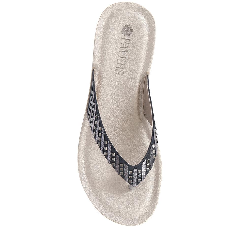 Embellished Platform Toe Post Sandals - INB35003 / 321 609 - Black - Image 3