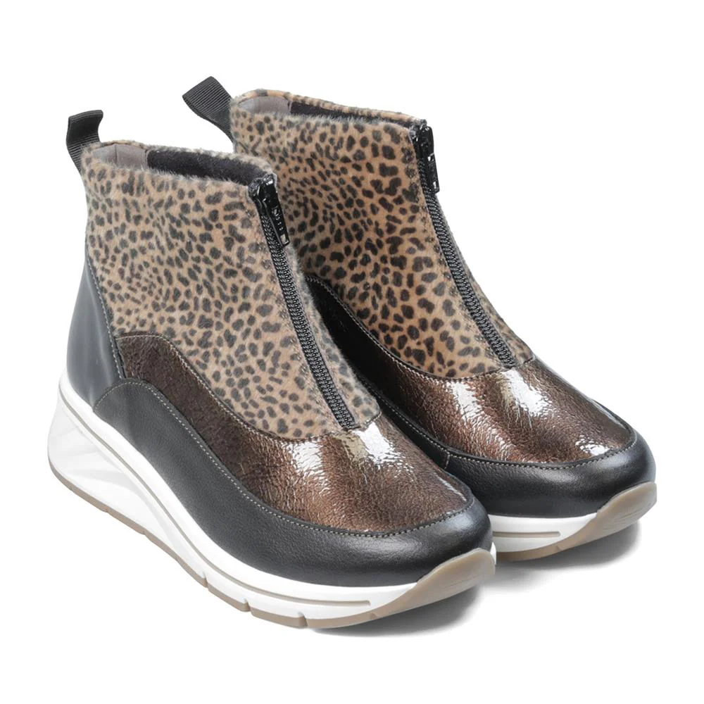 Essential Comfort Boots EE Fit - HELSEY
