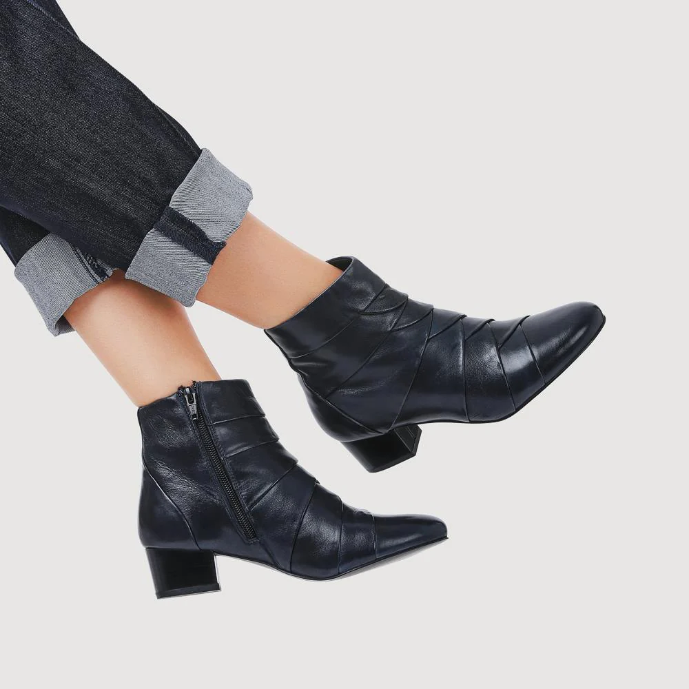 Everyday Leather Ankle Boots - MAGNU38003 / 324 540 - Navy - Image 5