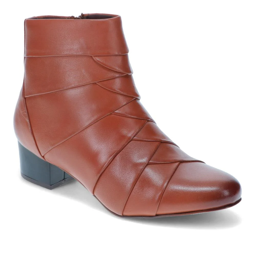 Everyday Leather Ankle Boots - MAGNU38003 / 324 540 - Image 2