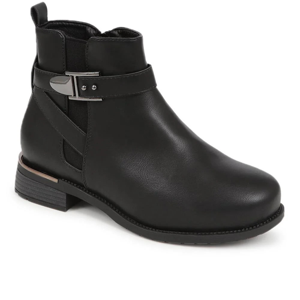 Extra-Wide Fit Buckle Strap Chelsea Boots - WITNEY / 324 178 - Black