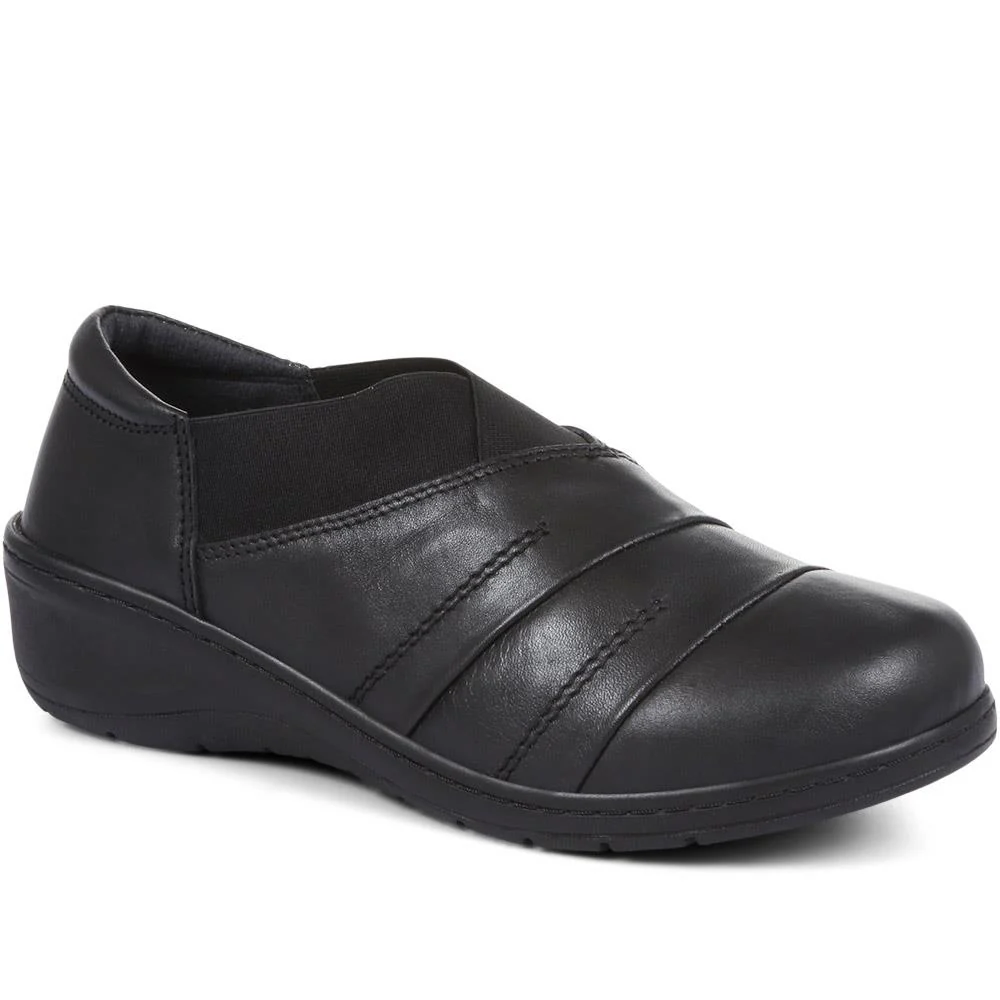 Extra-Wide Fit Slip On Shoes - MEGHAN / 320 189