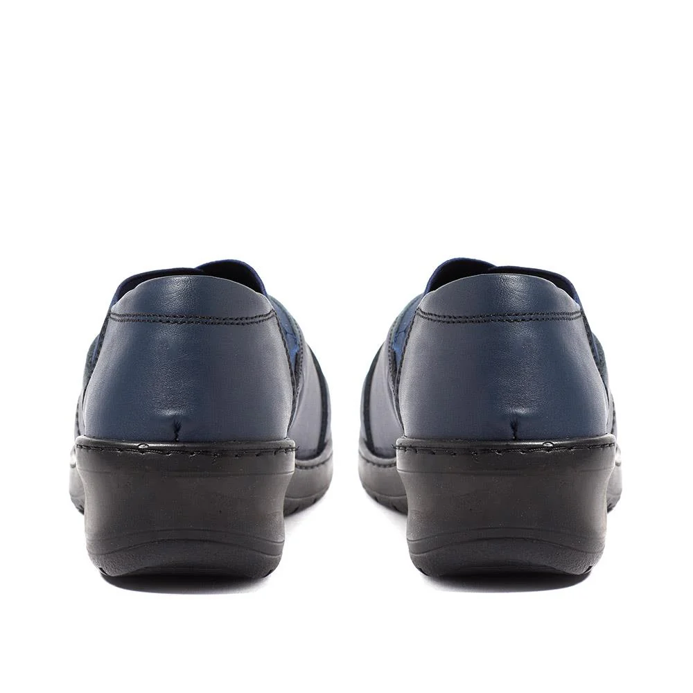 Extra-Wide Fit Slip On Shoes - MEGHAN / 320 189 - Navy - Image 3