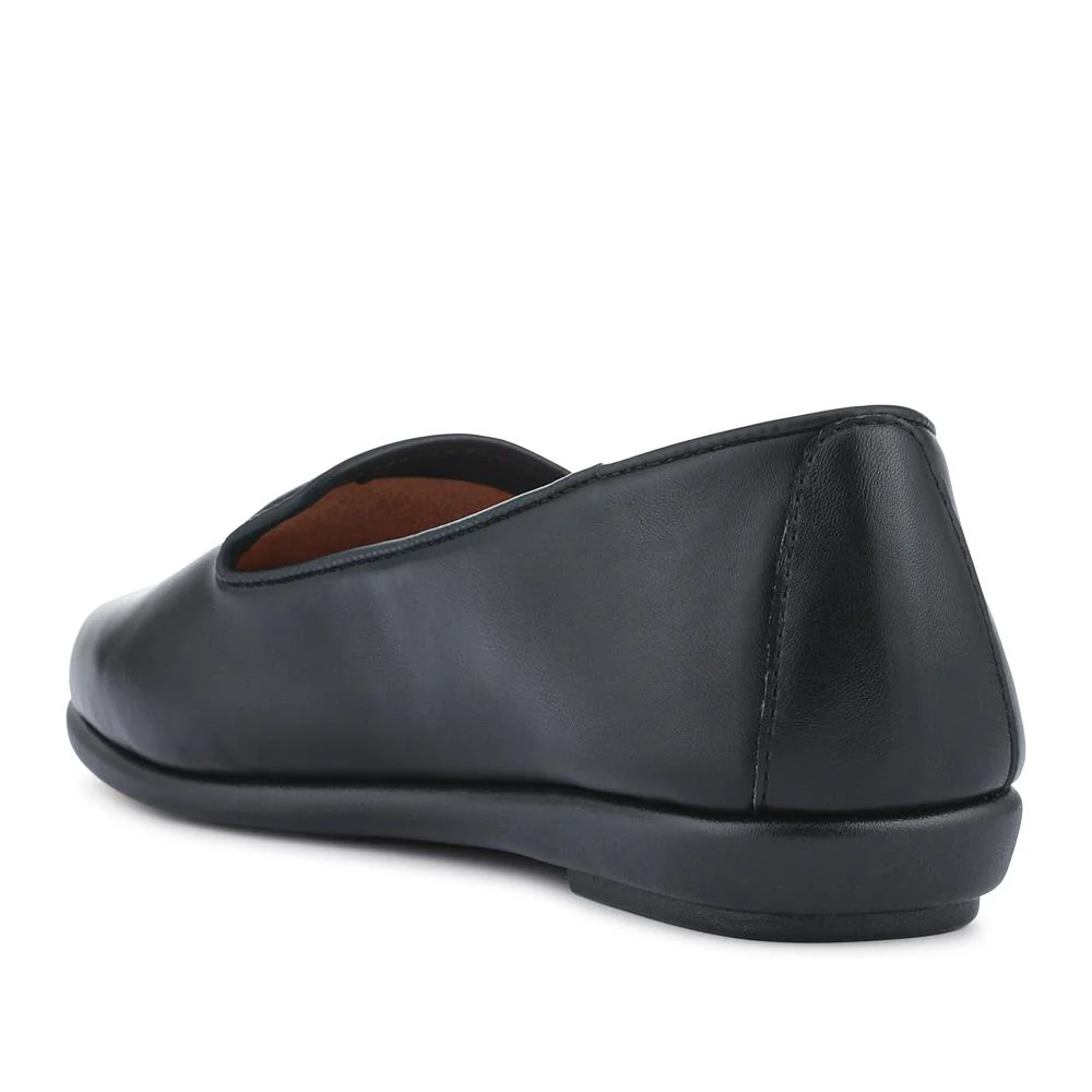 Flat-Soled Casual Slip-On Shoes - UPSKY42000 / 327 913 - Black - Image 4