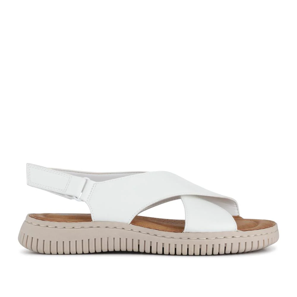Flexible Touch-Fastening Sandals - BAIZH41025 / 327 250 - White - Image 2