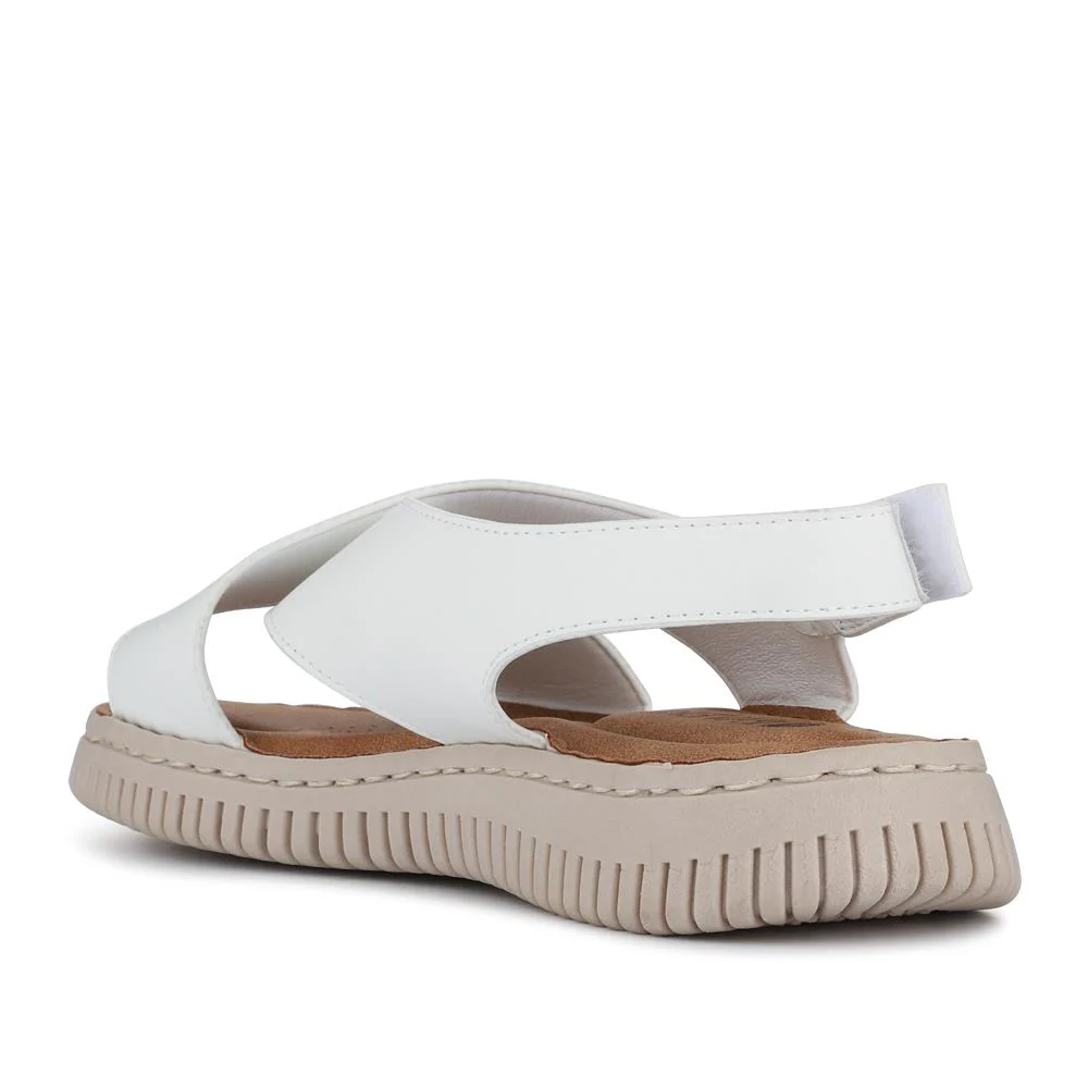 Flexible Touch-Fastening Sandals - BAIZH41025 / 327 250 - White - Image 3