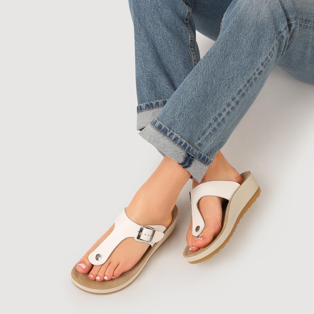 FlyFlot Toe Post Sandals - FLY37045 / 323 200 - White - Image 5