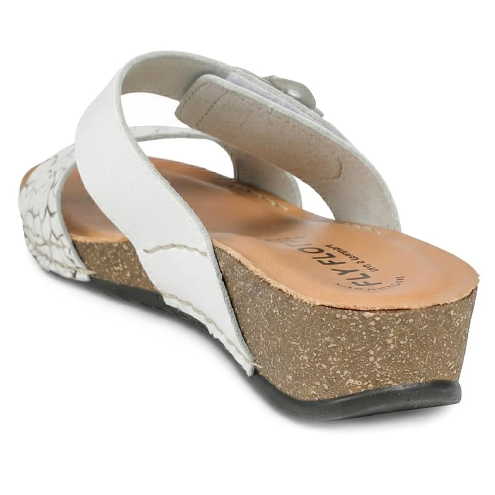 Flyflot Adjustable Fasten Strappy Sandals - FLY43021 / 328 653 - White - Image 3