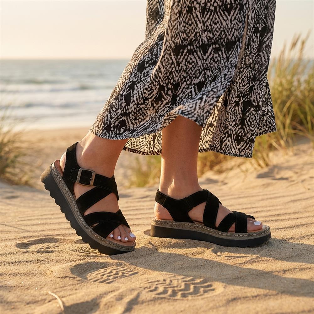 FlyFlot Wedge Heel Buckled Sandals - FLY43007 / 328 656 - Black - Image 2