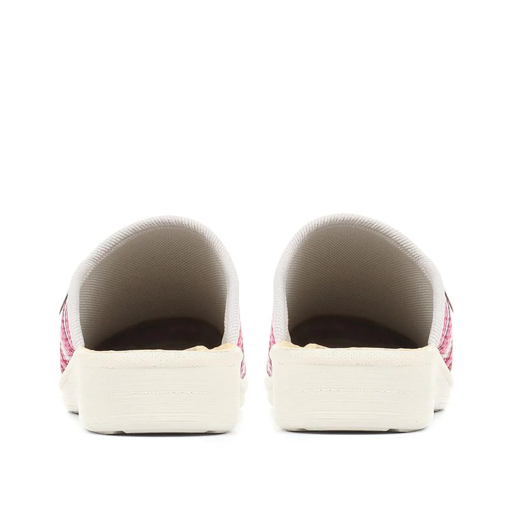 FlyFlot Wide Fit Anatomic Clogs - FLY35039 / 321 254 - Fuschia - Image 4