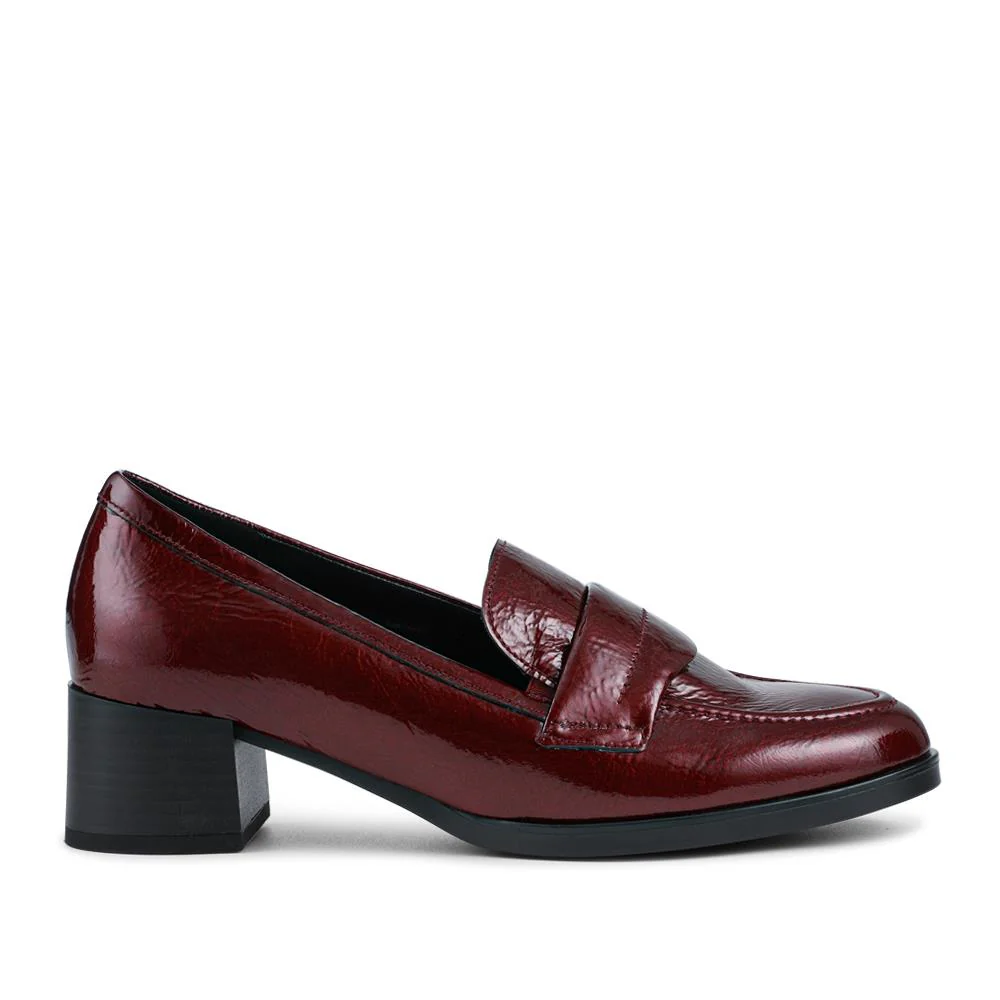 Gabor Fame Wide Fit Leather Penny Loafers - GAB42503 / 327 742 - Burgundy Patent - Image 2