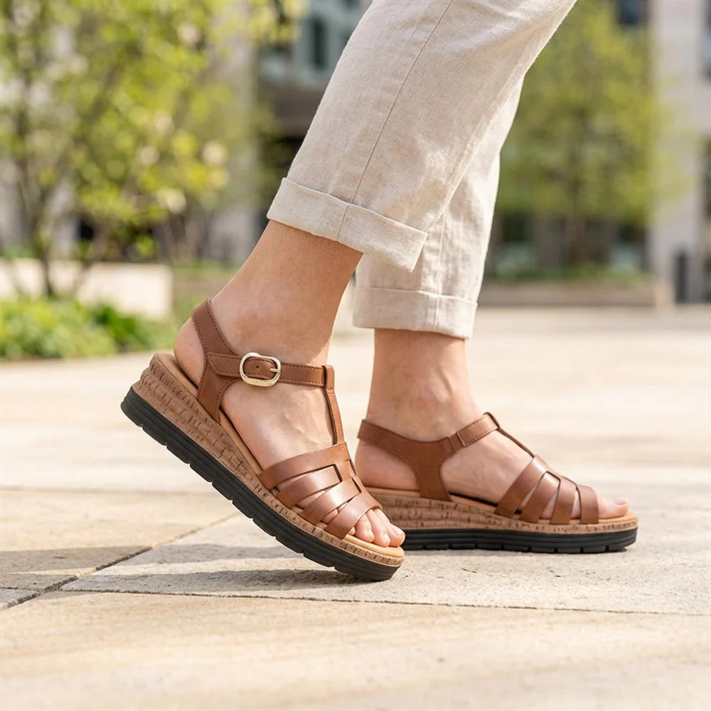 Gabor Leather Buckle Fasten Sandals - GABC44512 / 330 260 - Brown - Image 2